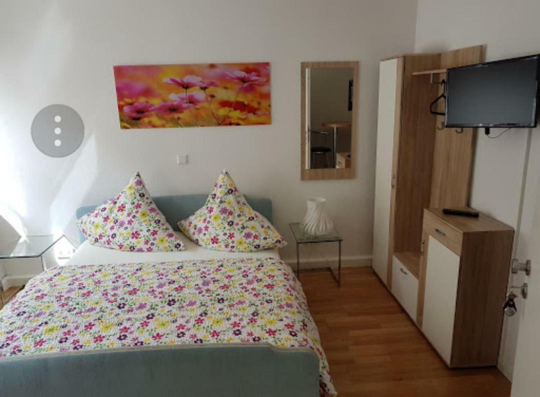 Pension Moserhaus Harburg  Bagian luar foto